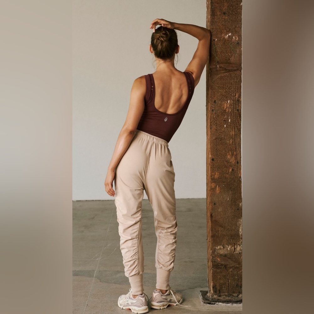 Free People! FP Movement Hot Shot Shirred Pants NWT!